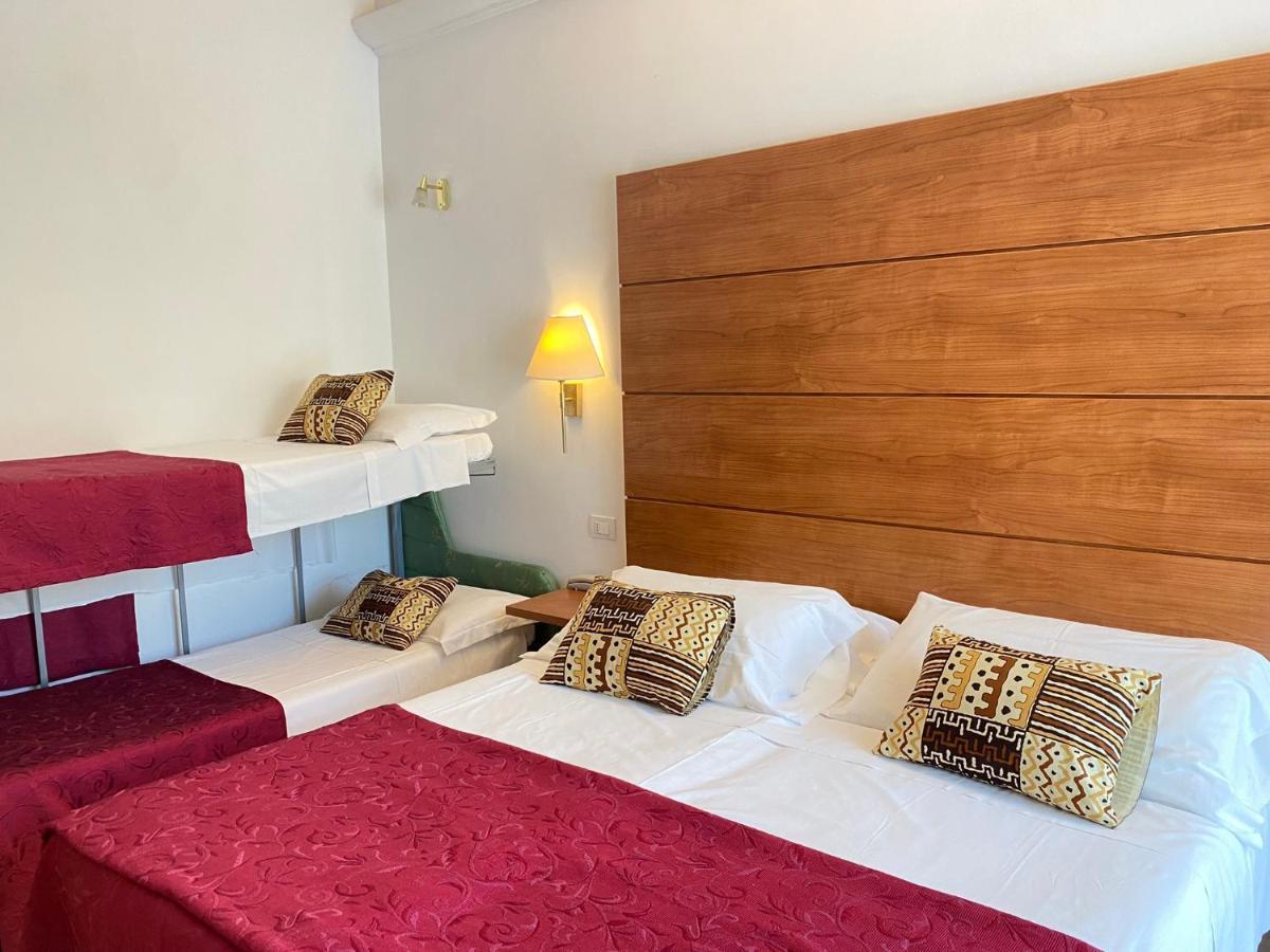 Hotel Villa Del Parco Rimini Luaran gambar