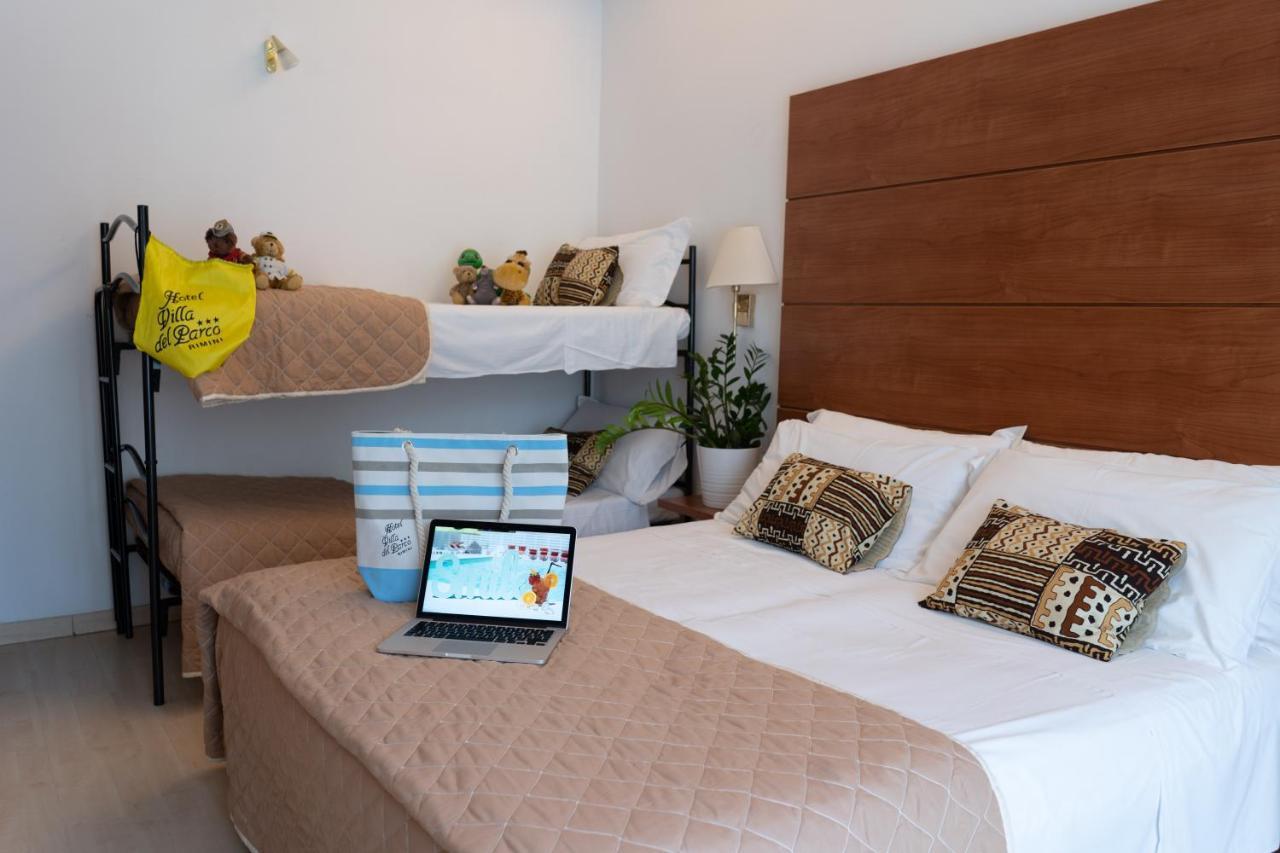 Hotel Villa Del Parco Rimini Luaran gambar
